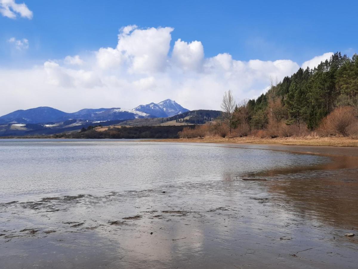 Apartman Kristina Ivachnová 49 Bešeňová Esterno foto
