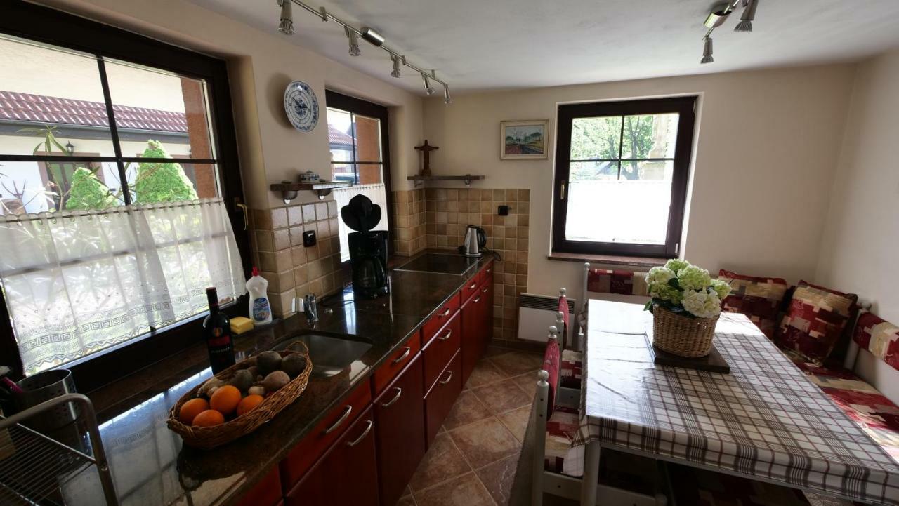 Apartman Kristina Ivachnová 49 Bešeňová Esterno foto